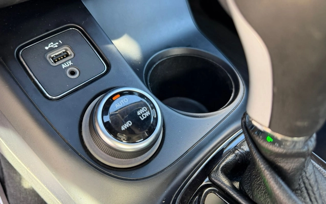 imagem-https://www.socarrao.com.br/sc-vehicle-images-prod/2560718/1783713671713-003_92b2ac6a3ee291312e2b653cb72e2a27.jpeg