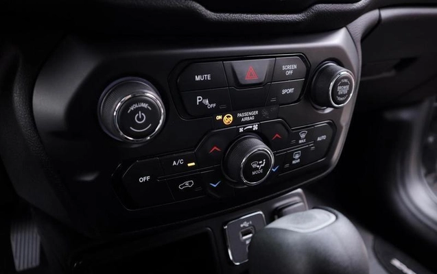 imagem-https://www.socarrao.com.br/sc-vehicle-images-prod/2560817/1783715736764-8269441_0_B_433f39fc7f.jpeg