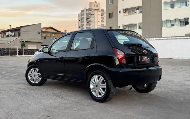 imagem-https://www.socarrao.com.br/sc-vehicle-images-prod/2560839/1783714883906-V2hhdHNBcHAgSW1hZ2UgMjAyNi0wNy0wOSBhdCAxNy41NC4yMS5qcGVn.jpeg