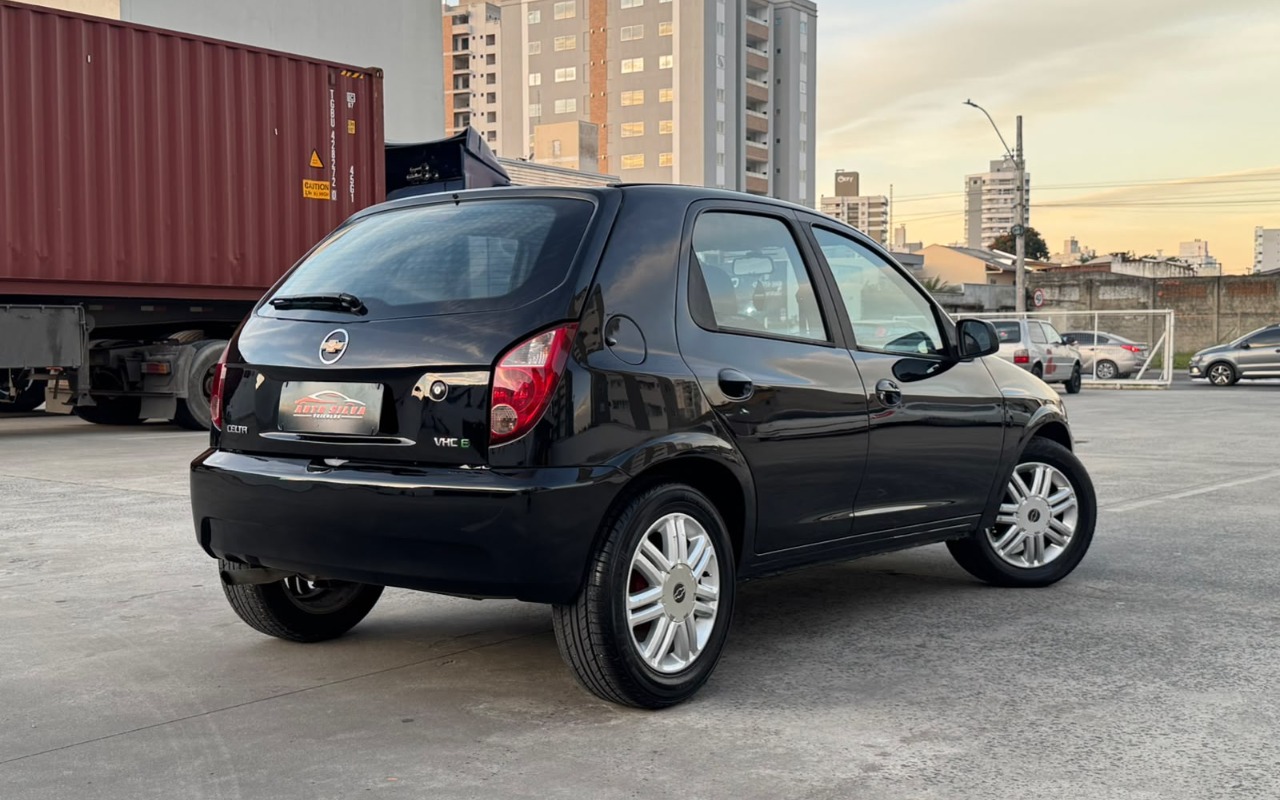 imagem-https://www.socarrao.com.br/sc-vehicle-images-prod/2560839/1783714884144-V2hhdHNBcHAgSW1hZ2UgMjAyNi0wNy0wOSBhdCAxNy41NC4yMSAoMikuanBlZw.jpeg