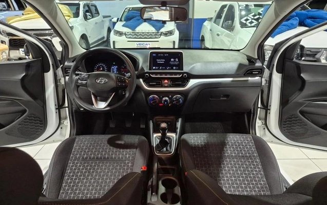 imagem-https://www.socarrao.com.br/sc-vehicle-images-prod/2560878/1788550510266-8269325_17_B_22f669e24d.jpeg