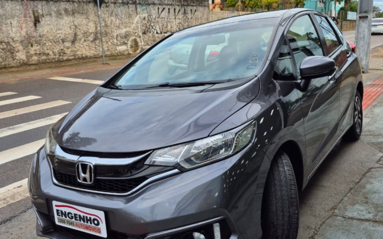 imagem-https://www.socarrao.com.br/sc-vehicle-images-prod/2560914/1783715594791-QiAyLnBuZw.png