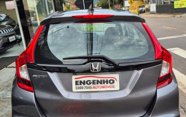 imagem-https://www.socarrao.com.br/sc-vehicle-images-prod/2560914/1783715594983-RCA0LnBuZw.png
