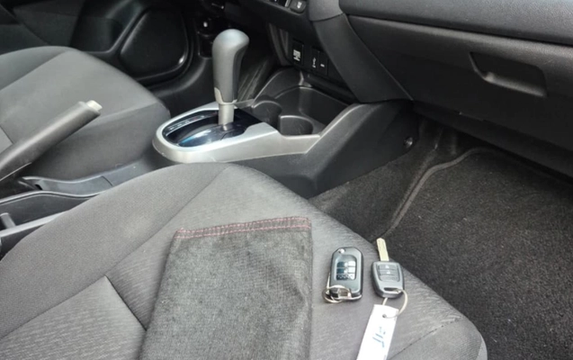 imagem-https://www.socarrao.com.br/sc-vehicle-images-prod/2560914/1783715595212-RiA2LnBuZw.png