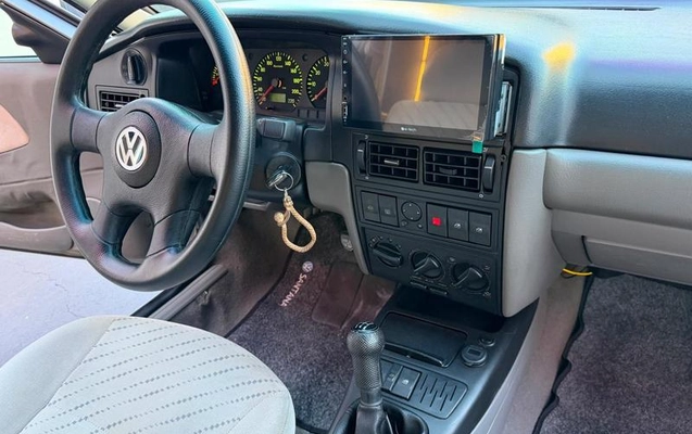 imagem-https://www.socarrao.com.br/sc-vehicle-images-prod/2560973/1790093281033-8182789_13_B_72c4c5826a.jpeg