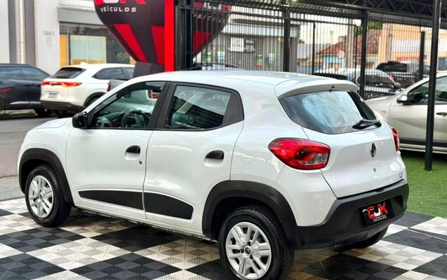 imagem-https://www.socarrao.com.br/sc-vehicle-images-prod/2560975/1784295920971-8269679_6_B_57781efae1.jpeg