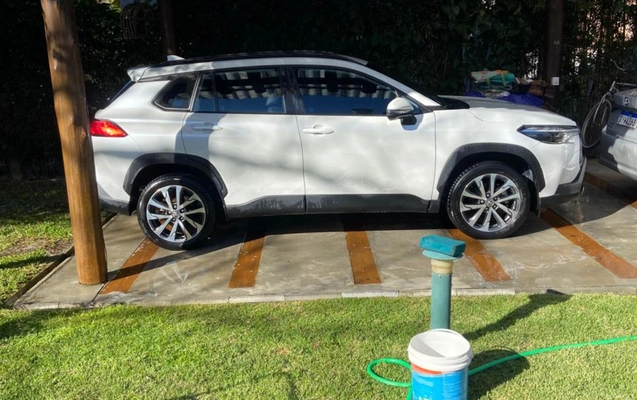 imagem-https://www.socarrao.com.br/sc-vehicle-images-prod/2561054/1783965167747-bVhjUTQySURyVmppcElyZmdSM1hCd2hfLmpwZWc.jpeg