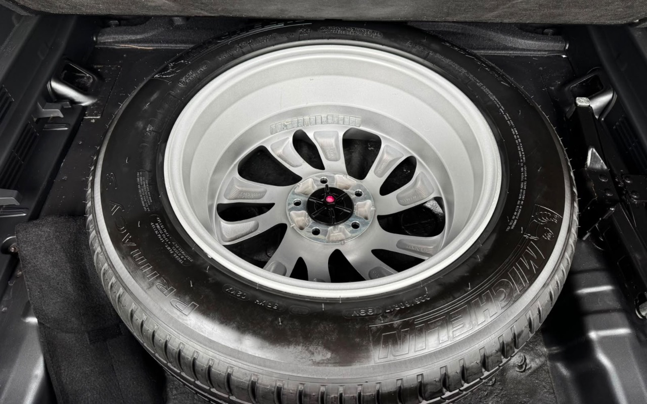 imagem-https://www.socarrao.com.br/sc-vehicle-images-prod/2561386/1783718172476-OTg0N2E2MGEtMGJiNC00MzllLWFiZWItODA0YzRhYTJiZjNmLmpwZWc.jpeg