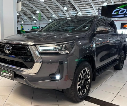 Toyota Hilux 2025 Cinza — foto 1 de 3
