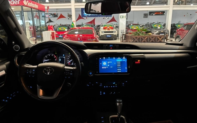 imagem-https://www.socarrao.com.br/sc-vehicle-images-prod/2561655/1783718788981-NWMxOWY5MGUtZTI5ZC00ZWRmLTliZmEtMDNiYTI5YzVkNzE1LmpwZWc.jpeg