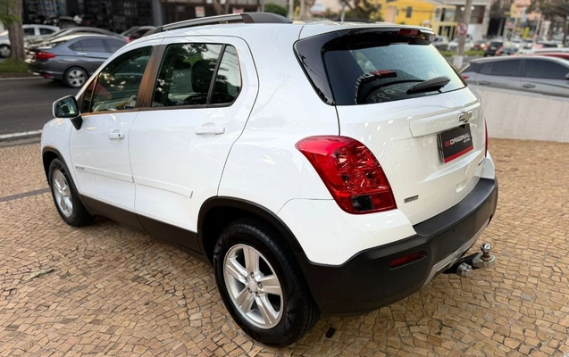 imagem-https://www.socarrao.com.br/sc-vehicle-images-prod/2572761/1785357691673-gb-7f1a72b.jpeg