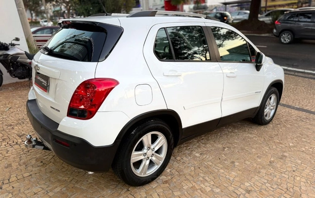 imagem-https://www.socarrao.com.br/sc-vehicle-images-prod/2572761/1785357691676-gb-63b7bbc.jpeg