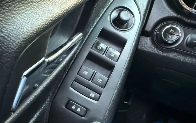 imagem-https://www.socarrao.com.br/sc-vehicle-images-prod/2572761/1785357691685-gb-d334643.jpeg