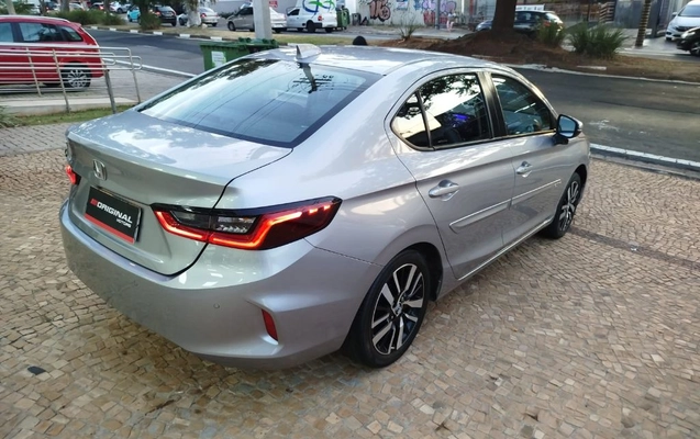 imagem-https://www.socarrao.com.br/sc-vehicle-images-prod/2572775/1788979101553-gb-48755ef.jpeg