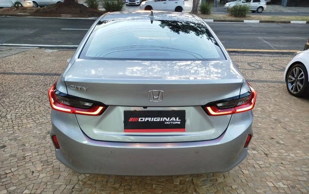 imagem-https://www.socarrao.com.br/sc-vehicle-images-prod/2572775/1788979101570-gb-f6c1024.jpeg