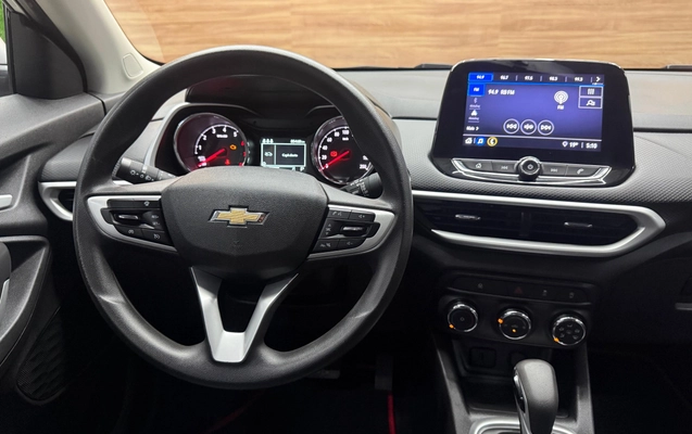 imagem-https://www.socarrao.com.br/sc-vehicle-images-prod/2572779/1787857740594-m2lAMyGLv6Bz5SERFuXRRzKAZnCcxGR4.jpg
