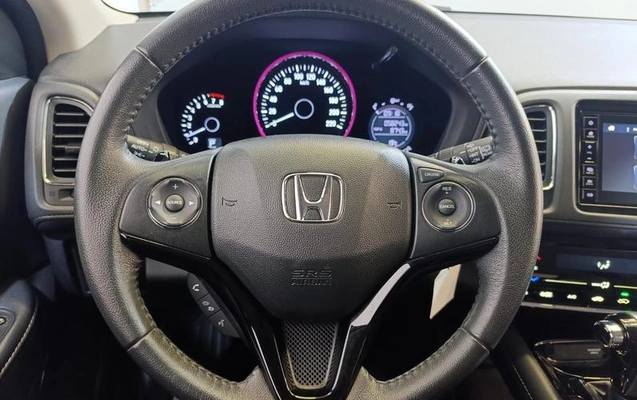 imagem-https://www.socarrao.com.br/sc-vehicle-images-prod/2572786/1788470048386-8270208_11_B_ee92dec053.jpeg