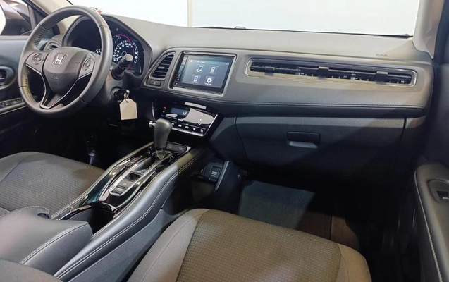 imagem-https://www.socarrao.com.br/sc-vehicle-images-prod/2572786/1788470048394-8270208_16_B_baf37c516f.jpeg