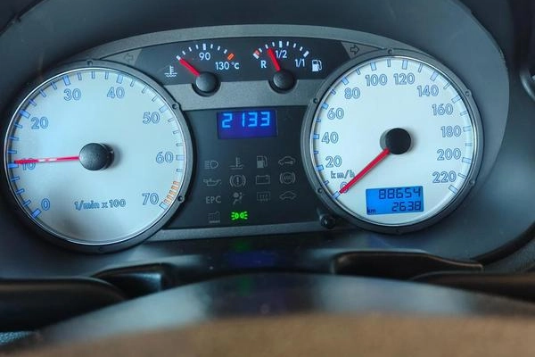 imagem-https://www.socarrao.com.br/sc-vehicle-images-prod/2572788/1787832357255-8270215_6_B_97c44f3363.jpeg