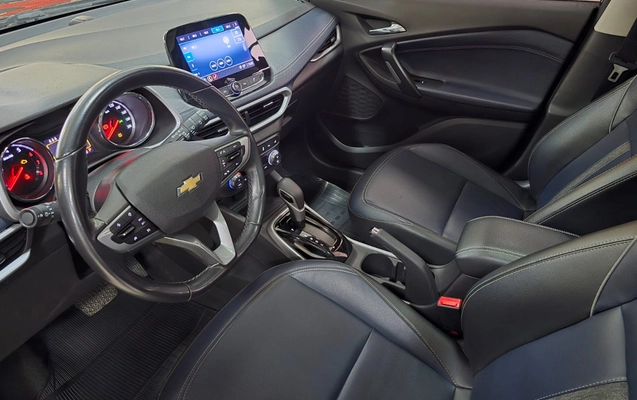 imagem-https://www.socarrao.com.br/sc-vehicle-images-prod/2572890/1783775975680-0qvUGMJE3lptWb2N6JhJynUNU82TDcy4.jpg