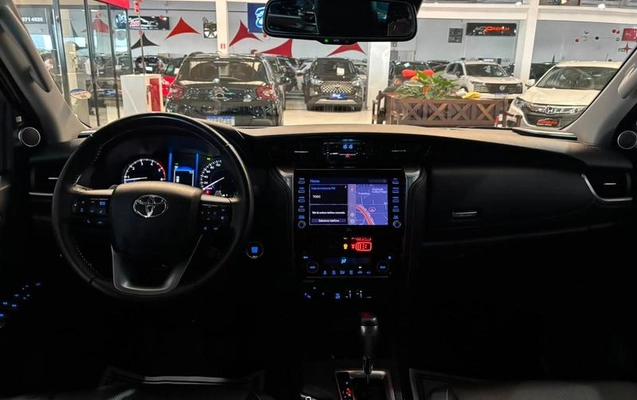 imagem-https://www.socarrao.com.br/sc-vehicle-images-prod/2572914/1789066839294-8261803_1_B_d7065fc7d3.jpeg