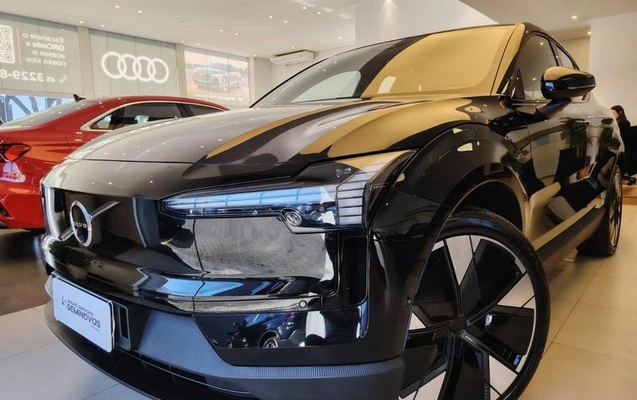 imagem-https://www.socarrao.com.br/sc-vehicle-images-prod/2572929/1787256971460-8270630_1_B_884ac314cc.jpeg