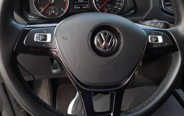 imagem-https://www.socarrao.com.br/sc-vehicle-images-prod/2572931/1789649531764-8270601_11_B_4bb6f8a9b7.jpeg