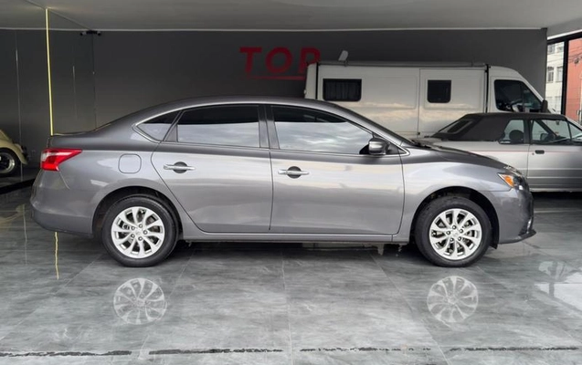 imagem-https://www.socarrao.com.br/sc-vehicle-images-prod/2572934/1790884830939-8261787_1_B_e759430b1c.jpeg