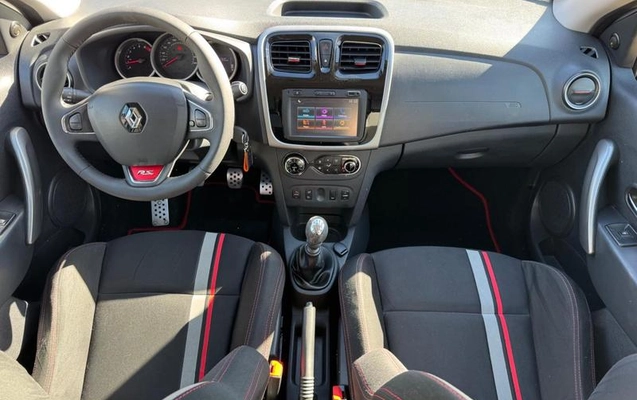 imagem-https://www.socarrao.com.br/sc-vehicle-images-prod/2572982/1784643658554-8269498_13_B_5c03e7b3c0.jpeg