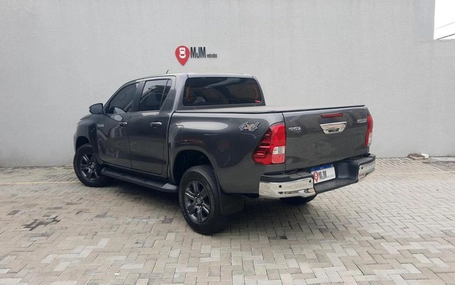 imagem-https://www.socarrao.com.br/sc-vehicle-images-prod/2572990/1783778409230-8268289_4_B_7868d72a71.jpeg