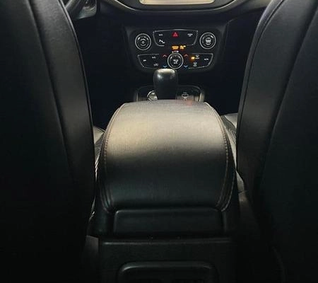 imagem-https://www.socarrao.com.br/sc-vehicle-images-prod/2573181/1789657384173-8258139_16_B_58a9cbf3a3.jpeg