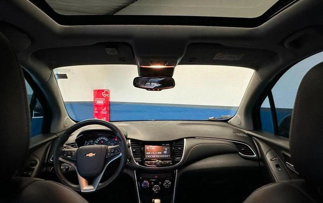 imagem-https://www.socarrao.com.br/sc-vehicle-images-prod/2573239/1785333806578-8259219_9_B_7e14d70f08.jpeg