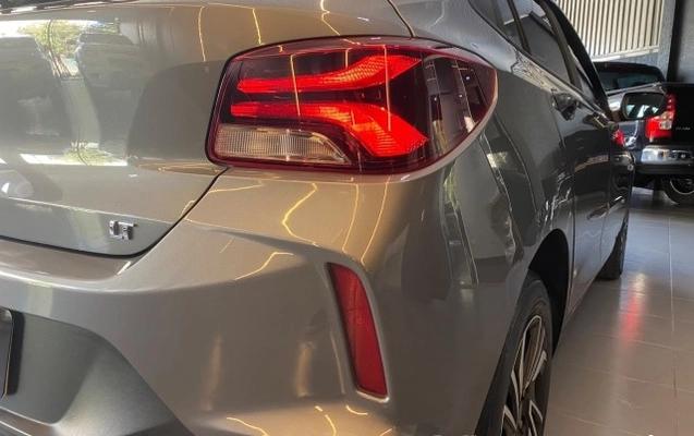 imagem-https://www.socarrao.com.br/sc-vehicle-images-prod/2573266/1783782357231-640_480_chevrolet-onix-1-0-lt-21-22-3e2655-16.jpg
