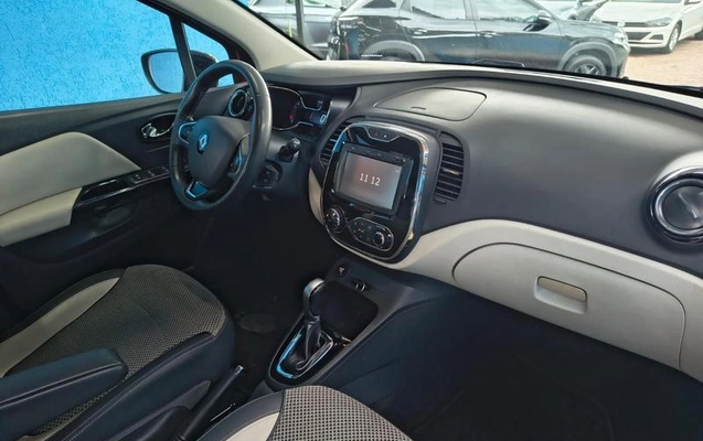 imagem-https://www.socarrao.com.br/sc-vehicle-images-prod/2573303/1785357333962-8271122_7_B_9f5898f6a1.jpeg
