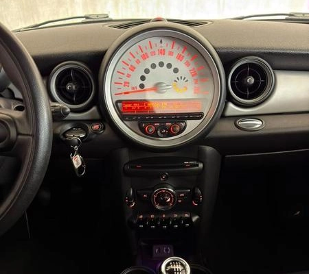imagem-https://www.socarrao.com.br/sc-vehicle-images-prod/2573314/1788899660403-8261277_14_B_bca0650d32.jpeg