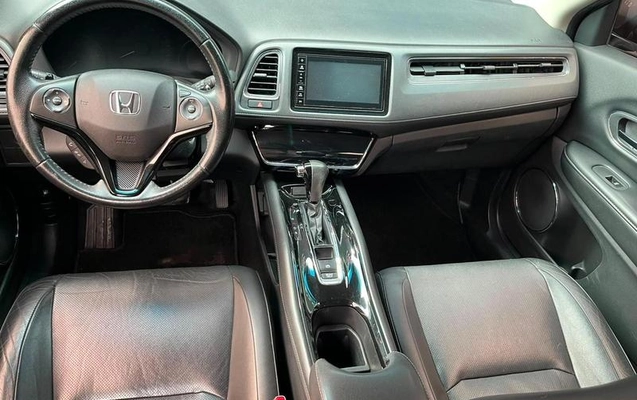 imagem-https://www.socarrao.com.br/sc-vehicle-images-prod/2573330/1788983266310-8259547_6_B_767949b926.jpeg