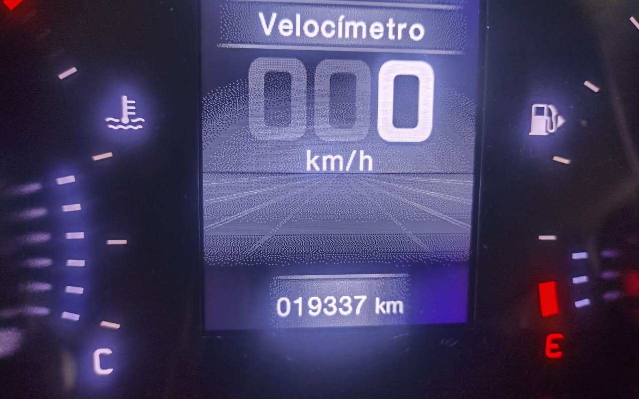 imagem-https://www.socarrao.com.br/sc-vehicle-images-prod/2573548/1783787104596-N2M2NWIwNDMtM2Y0ZC00ZjJkLWE3YzktNGY5NjJiYjc3NDFkLmpwZw.jpg