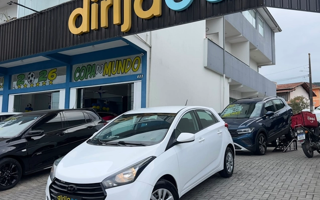 imagem-https://www.socarrao.com.br/sc-vehicle-images-prod/2573577/1787156138420-9f8db5c1-7f4c-41e8-8d50-13396cff761a.jpeg