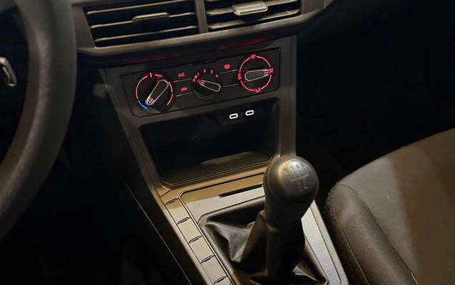imagem-https://www.socarrao.com.br/sc-vehicle-images-prod/2573579/1787594587856-8271624_0_B_fabcf635f3.jpeg