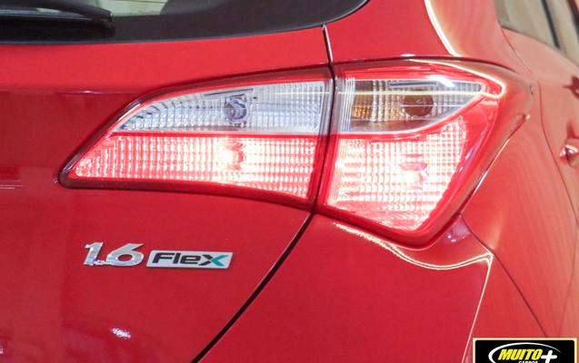 imagem-https://www.socarrao.com.br/sc-vehicle-images-prod/2573656/1783791433101-003_d3621b6363fd36804443f08b02c722c0.jpg