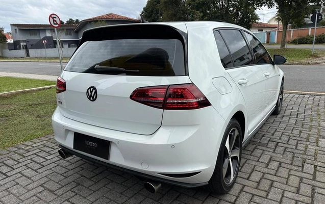 imagem-https://www.socarrao.com.br/sc-vehicle-images-prod/2573673/1790860720236-8271766_6_B_e32da52e1f.jpeg