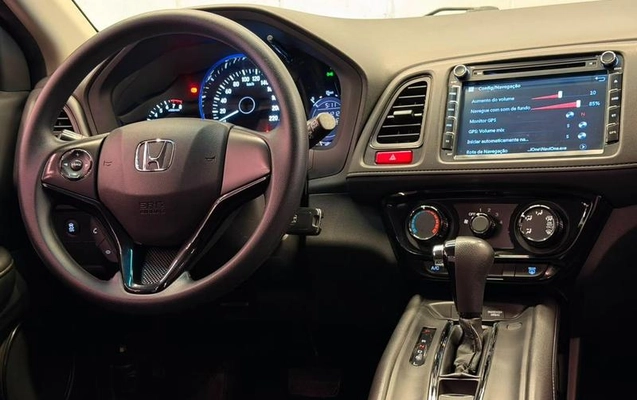 imagem-https://www.socarrao.com.br/sc-vehicle-images-prod/2573690/1783793032858-8233759_19_B_f572406f8f.jpeg