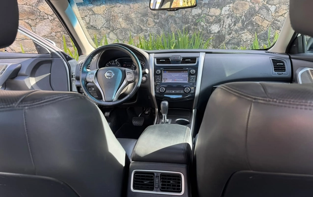 imagem-https://www.socarrao.com.br/sc-vehicle-images-prod/2573696/1783793417752-003_27725ba2ae19ae10246ec5951e00c721.jpeg