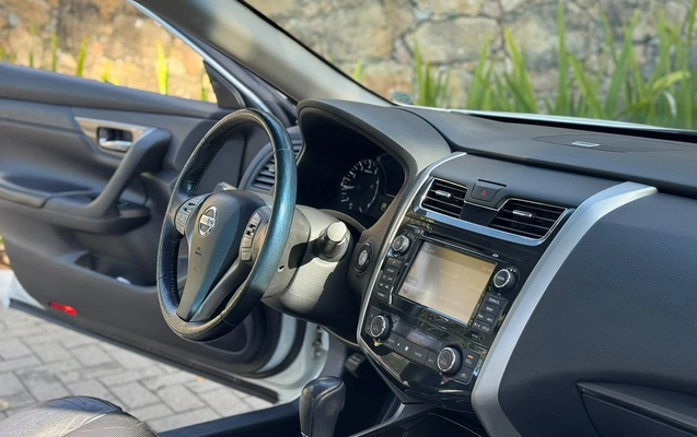 imagem-https://www.socarrao.com.br/sc-vehicle-images-prod/2573696/1783793417761-003_af915a3587389b4fd83c0297eba3e1bd.jpeg