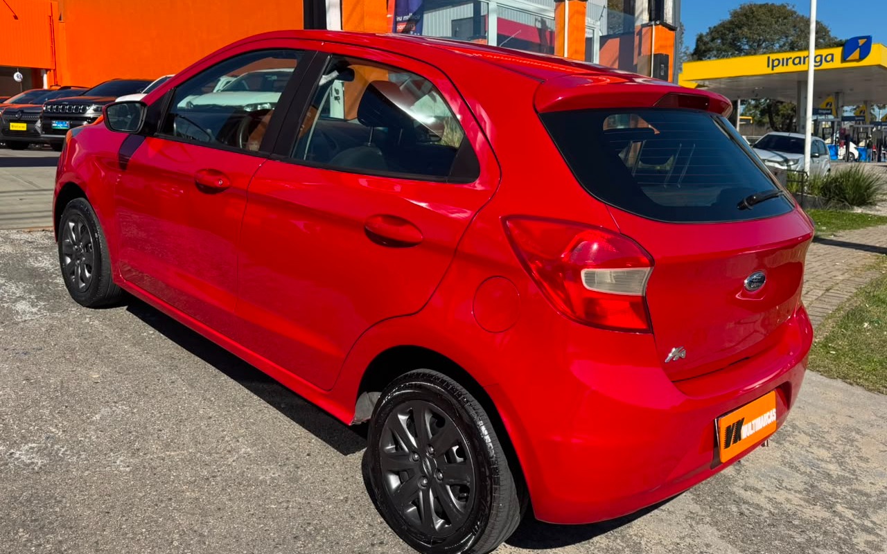 imagem-https://www.socarrao.com.br/sc-vehicle-images-prod/2573711/1783794113999-V2hhdHNBcHAgSW1hZ2UgMjAyNi0wNy0wOSBhdCAxMC41Ny4wMSAoNCkuanBlZw.jpeg