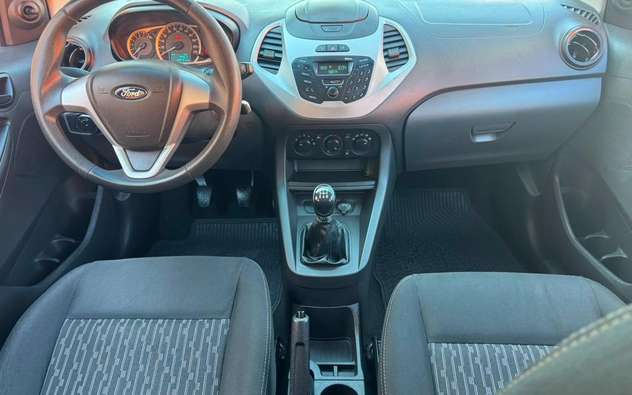 imagem-https://www.socarrao.com.br/sc-vehicle-images-prod/2573711/1783794114107-V2hhdHNBcHAgSW1hZ2UgMjAyNi0wNy0wOSBhdCAxMC41Ny4wMiAoMSkuanBlZw.jpeg