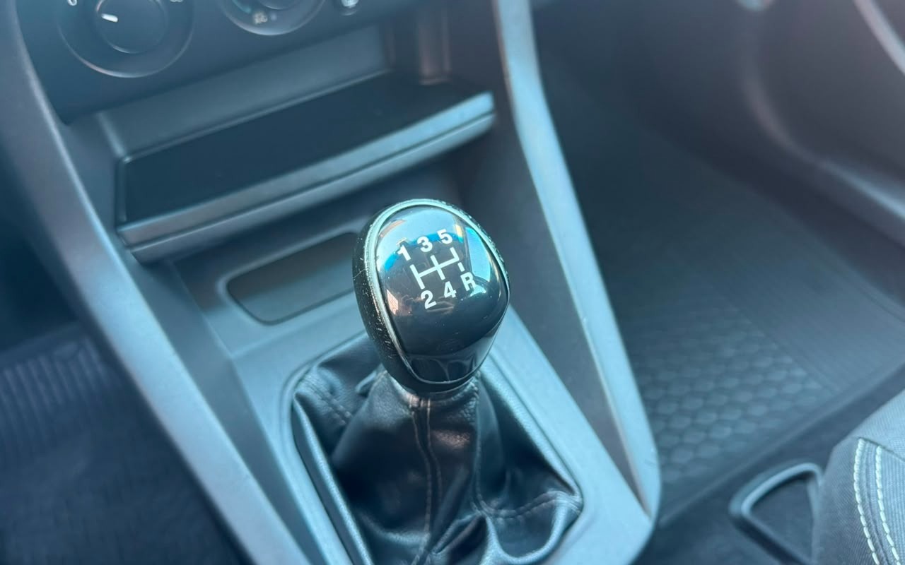imagem-https://www.socarrao.com.br/sc-vehicle-images-prod/2573711/1783794114476-V2hhdHNBcHAgSW1hZ2UgMjAyNi0wNy0wOSBhdCAxMC41Ny4wMyAoMykuanBlZw.jpeg