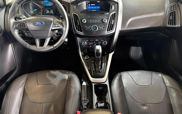 imagem-https://www.socarrao.com.br/sc-vehicle-images-prod/2573715/1783796813038-8258353_8_B_30a0b1f148.jpeg