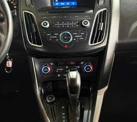imagem-https://www.socarrao.com.br/sc-vehicle-images-prod/2573715/1783796813041-8258353_14_B_981cecbf6c.jpeg