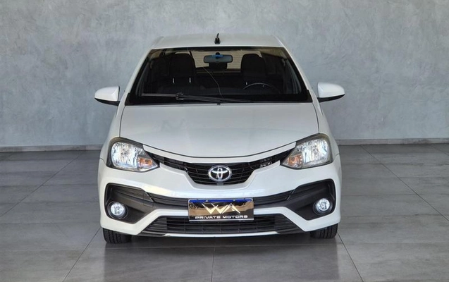 imagem-https://www.socarrao.com.br/sc-vehicle-images-prod/2573759/1786652416819-8271854_11_B_d23fc446e9.jpeg